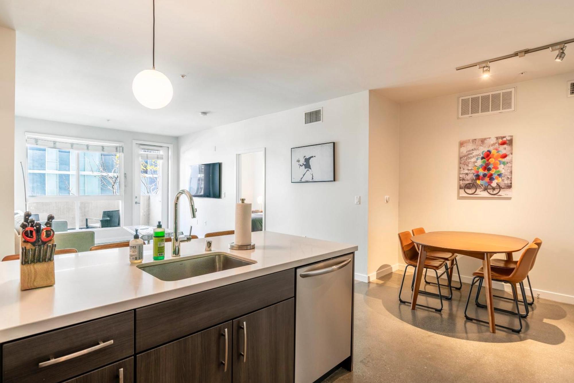 New 2Br Luxury Apartment Hollywood Лос-Анджелес Экстерьер фото